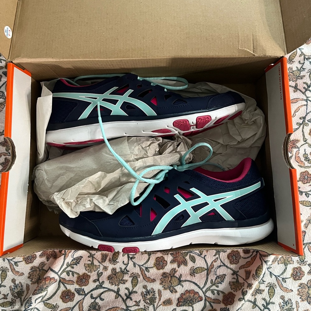 Asics Navy and Aqua Running Shoes - Picture 2 of 4